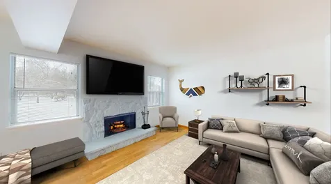468 Minnesota Circle Carol Stream IL 60188