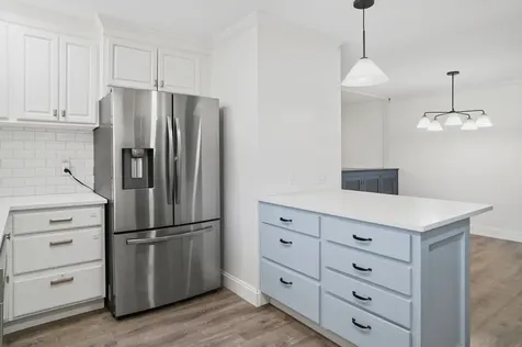 1004 South Division Street Mahomet IL 61853