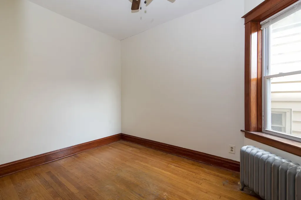 2837 North Central Park Avenue Chicago IL 60618