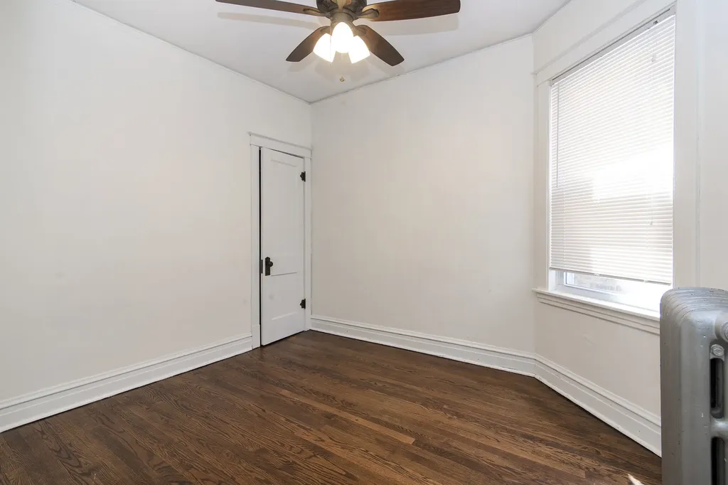 2837 North Central Park Avenue Chicago IL 60618