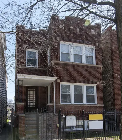 2837 North Central Park Avenue Chicago IL 60618