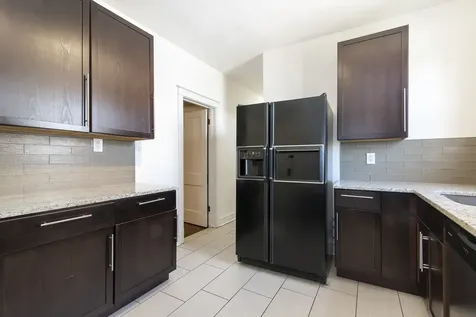 2837 North Central Park Avenue Chicago IL 60618