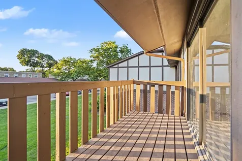 219 Uteg Street Crystal Lake IL 60014