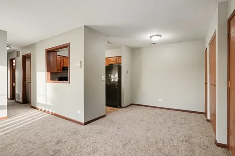 219 Uteg Street Crystal Lake IL 60014