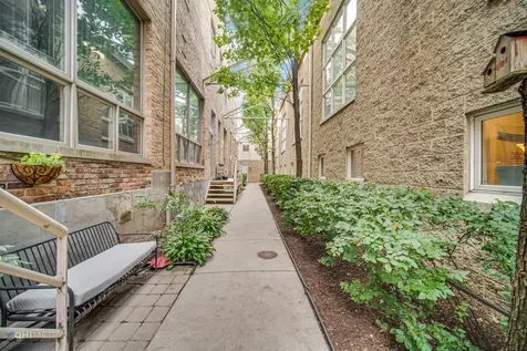 2828 North Talman Avenue Chicago IL 60618
