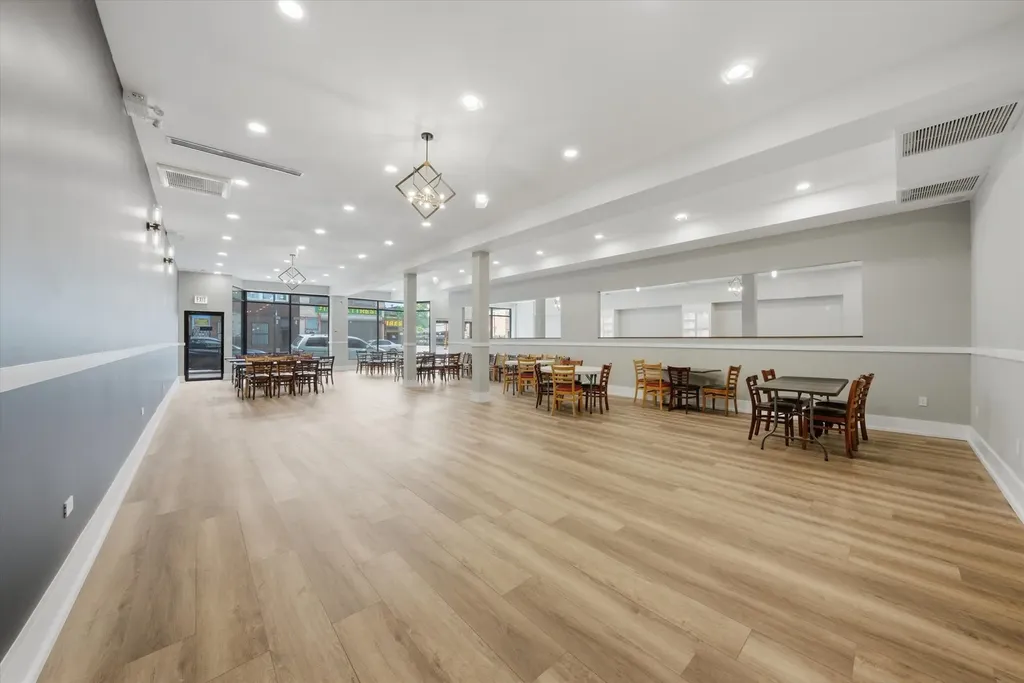 2548 West 59th Street Chicago IL 60629