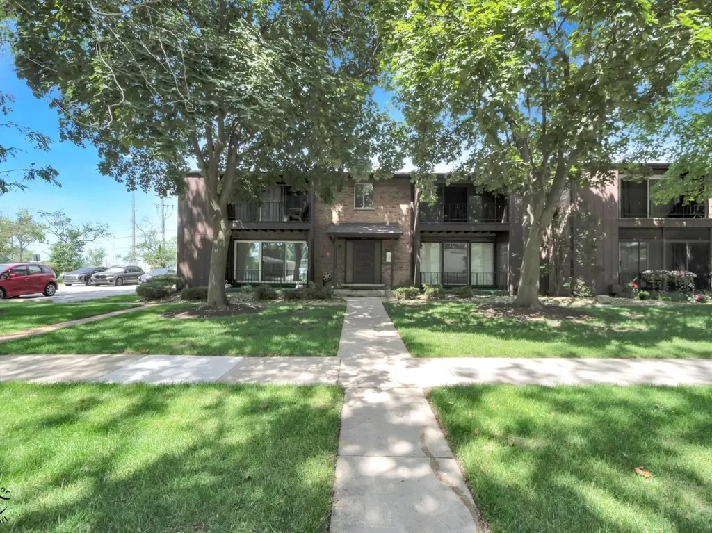 17618 71ST Court Tinley Park IL 60477