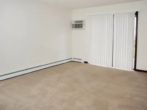 358 Yates Avenue Calumet City IL 60409