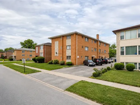 358 Yates Avenue Calumet City IL 60409