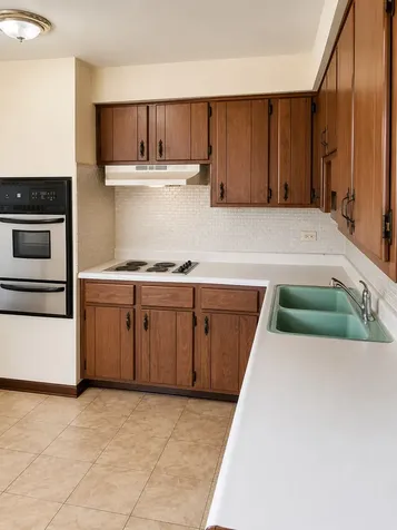 358 Yates Avenue Calumet City IL 60409