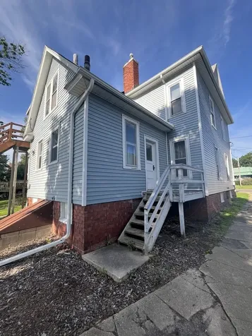 724 South Main Street Kewanee IL 61443