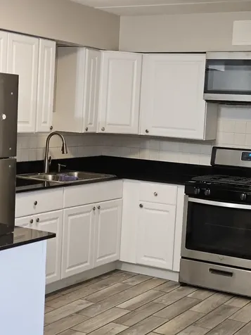 18361 Glen Oak Avenue Lansing IL 60438