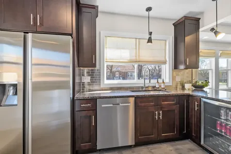 10459 South Troy Street Chicago IL 60655