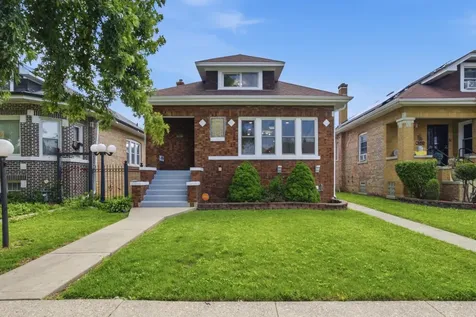 1927 South 12th Avenue Maywood IL 60153
