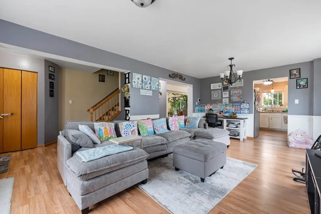4306 Anthony Lane Plainfield IL 60586