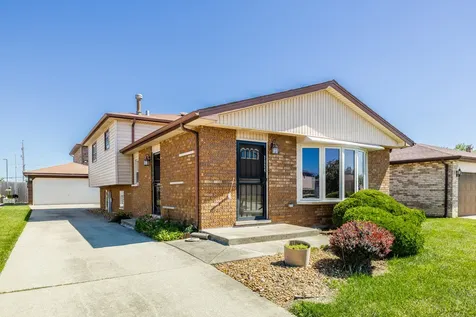 7924 West 79th Place Bridgeview IL 60455