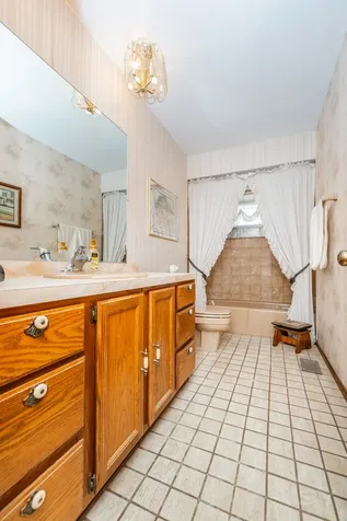 7924 West 79th Place Bridgeview IL 60455