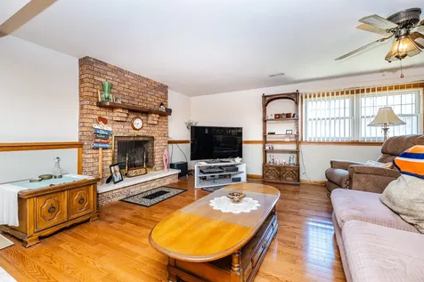 7924 West 79th Place Bridgeview IL 60455
