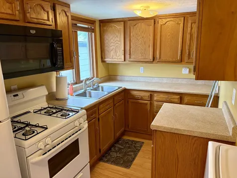 221 North George Street Clinton IL 61727