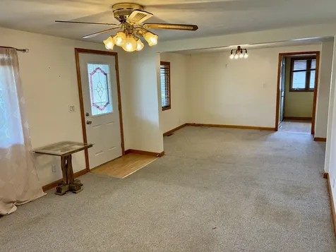 221 North George Street Clinton IL 61727