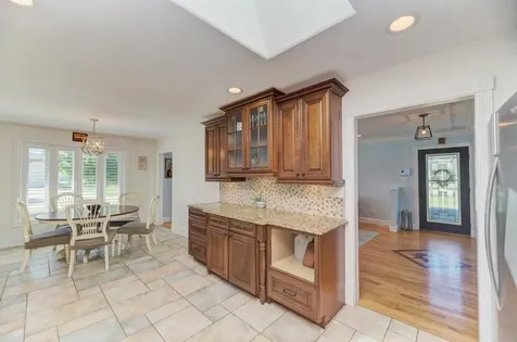 16829 Creekside Avenue Tinley Park IL 60487