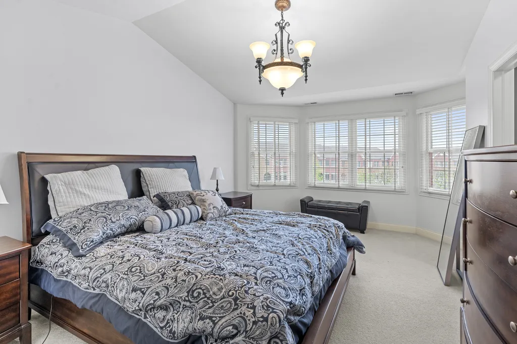 17943 Fountain Circle Orland Park IL 60467