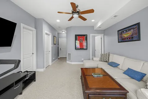 17943 Fountain Circle Orland Park IL 60467