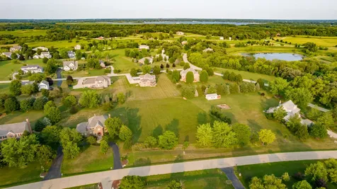 8300 Appaloosa Lane Spring Grove IL 60081