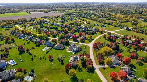 8300 Appaloosa Lane Spring Grove IL 60081