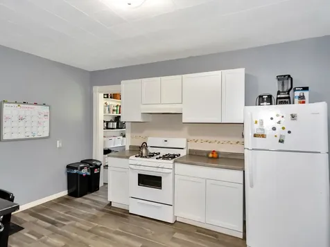 2718 Union Street Blue Island IL 60406