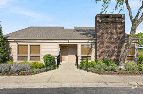 686 Mallard Lane Deerfield IL 60015