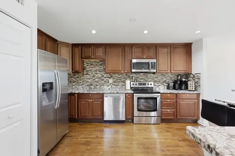 686 Mallard Lane Deerfield IL 60015