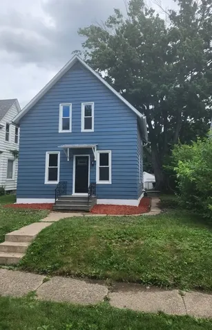 1718 11TH Street Moline IL 61265