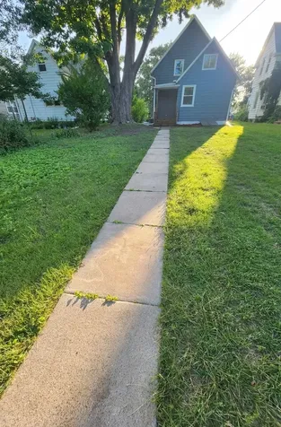1718 11TH Street Moline IL 61265