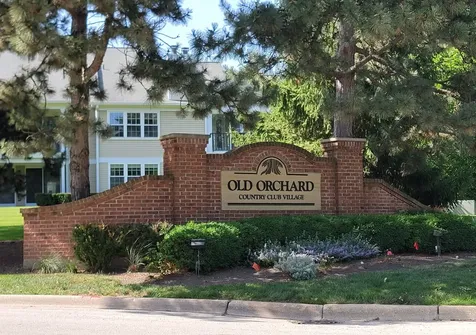 1311 Nutmeg Court Mount Prospect IL 60056