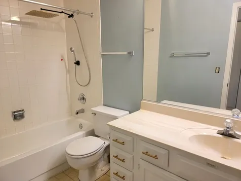 1311 Nutmeg Court Mount Prospect IL 60056