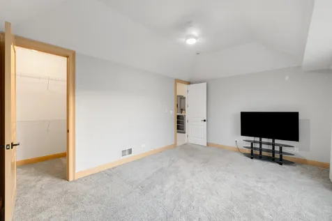 101 Windmill Road Orland Park IL 60467