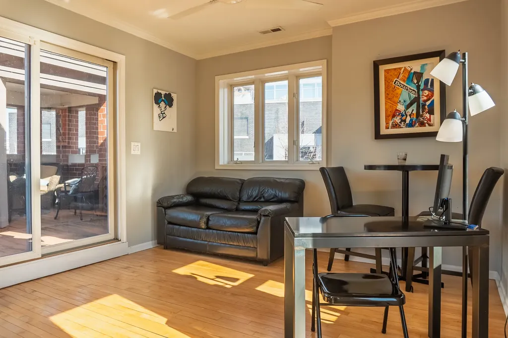 1830 South Calumet Avenue Chicago IL 60616