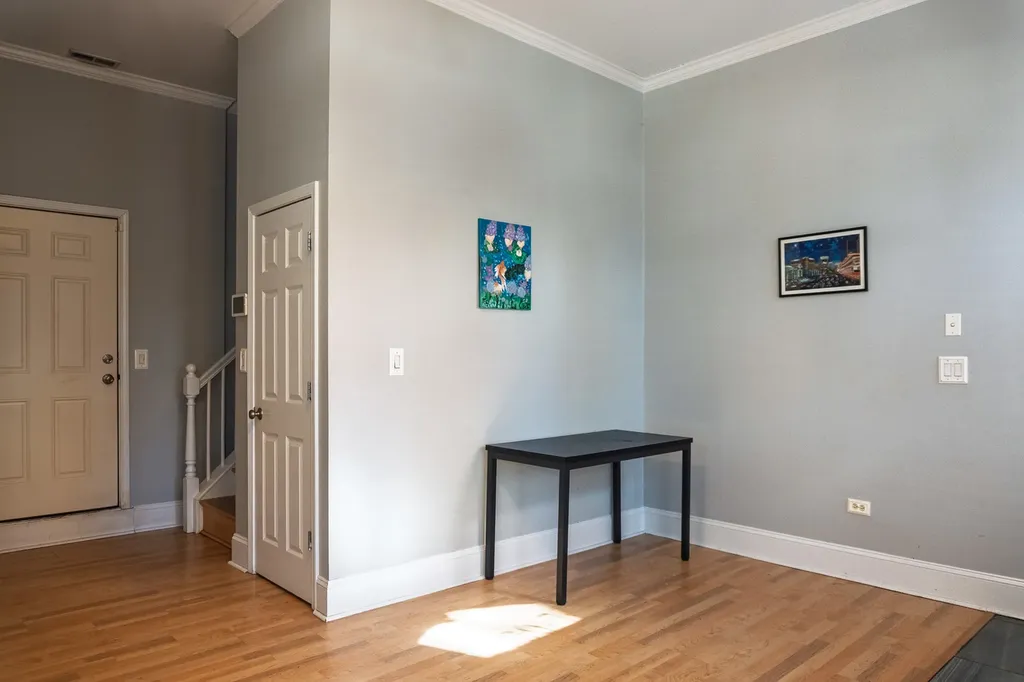 1830 South Calumet Avenue Chicago IL 60616
