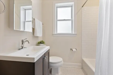 1226 Elmwood Avenue Evanston IL 60202