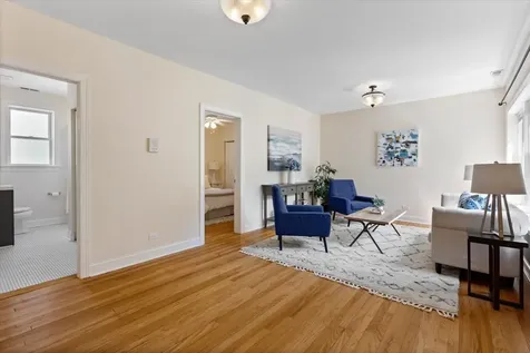 1226 Elmwood Avenue Evanston IL 60202