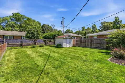 1204 Mitchem Drive Urbana IL 61801