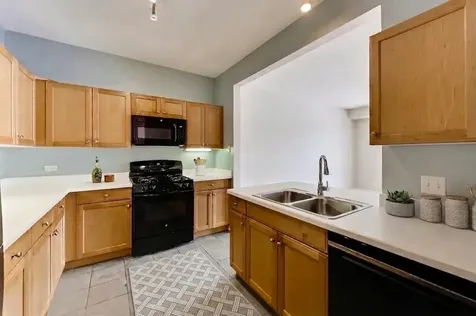 2951 Central Street Evanston IL 60201