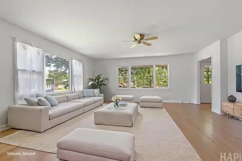 41638 North Lotus Avenue Antioch IL 60002