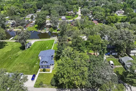 41638 North Lotus Avenue Antioch IL 60002