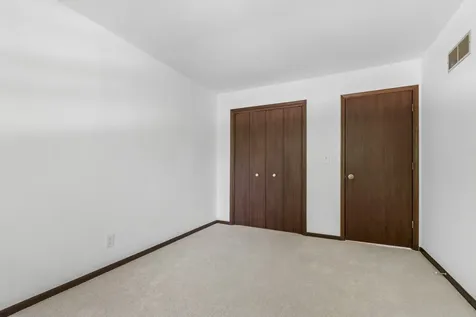 5017 Kenneth Drive Crystal Lake IL 60014