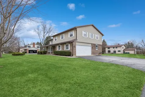 5017 Kenneth Drive Crystal Lake IL 60014