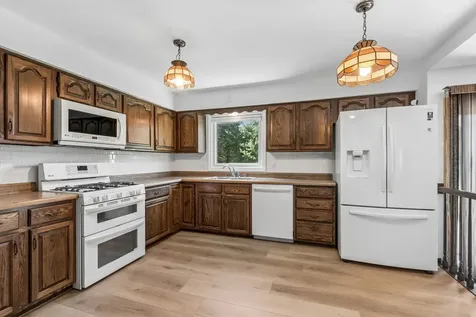 5017 Kenneth Drive Crystal Lake IL 60014
