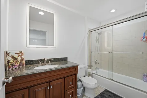 26792 West Lakeview Drive S Lake Barrington IL 60084