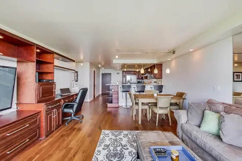 1850 North Clark Street Chicago IL 60614